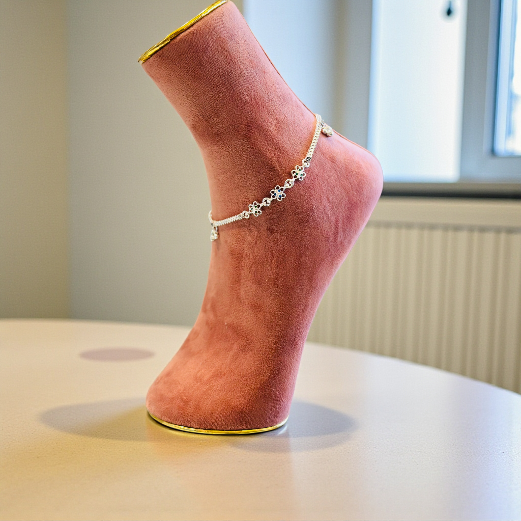 Urban Charm Sleek Silver Payal